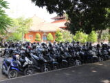 Tempat Parkir Mahasiswa